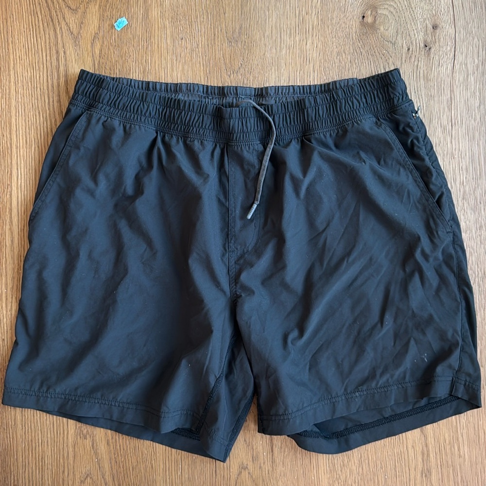 Rhone men’s 7” inseam lined shorts